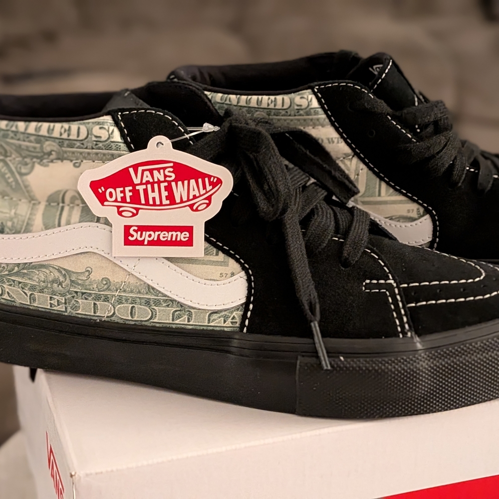 Vans Supreme Collab Skateboard Sneakers